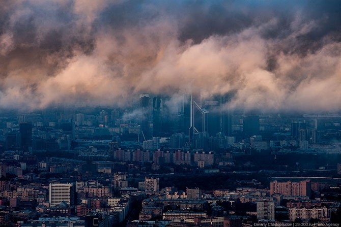 Рассвет над Москвой – вид с высоты Останкинской башни. 6 Рассвет над Москвой – вид с высоты Останкинской башни. 6