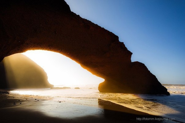 Легзира — живописный пляж, расположенный в 120 км к югу от Агадира в Марокко.