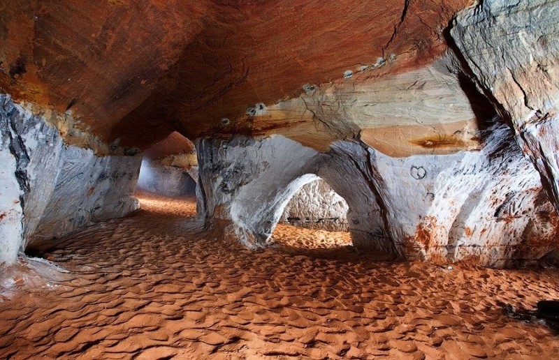 Оредежские пещеры: геологическое чудо Петербурга (Россия) 4