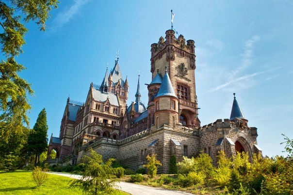 Замок Драхенбург, Германия Замок Драхенбург, Германия