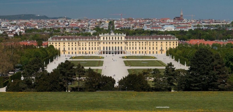 Дворец Шенбрунн, Австрия 7