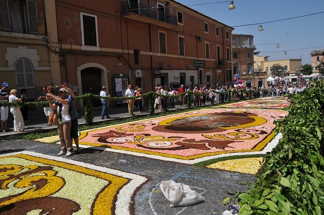 Инфиората: фестиваль цветов по итальянский