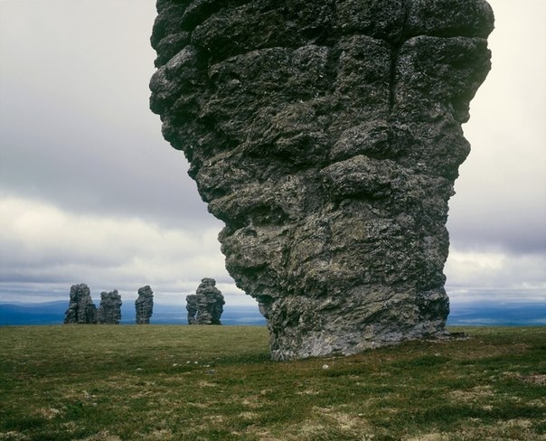 Великаны с Маньпупунёр. Великаны с Маньпупунёр.