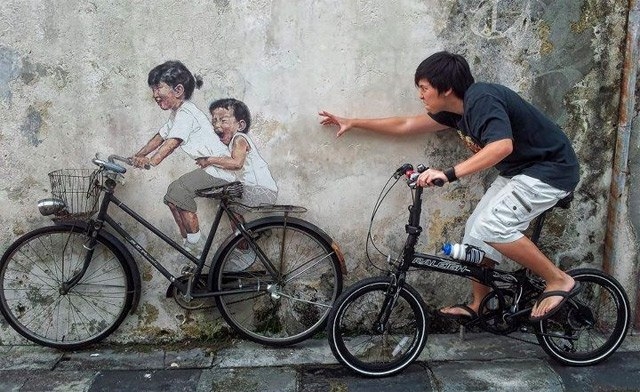 Интерактивные картины на улицах Малайзии.