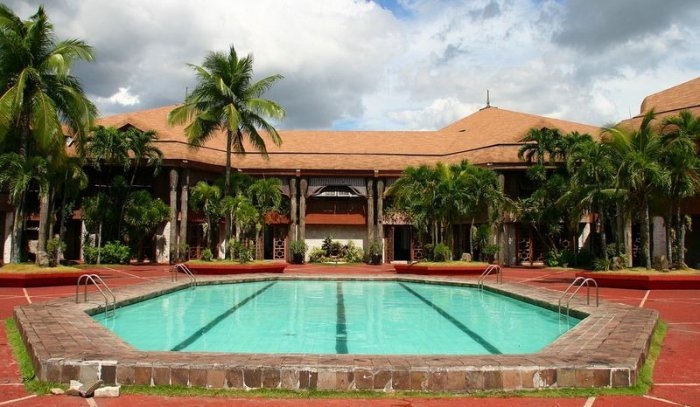 Кокосовый дворец на Филиппинах 3