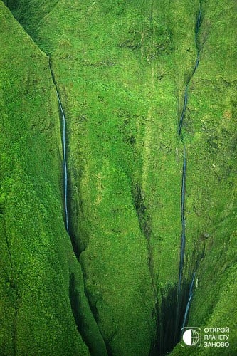 Водопад Хонокохау Водопад Хонокохау