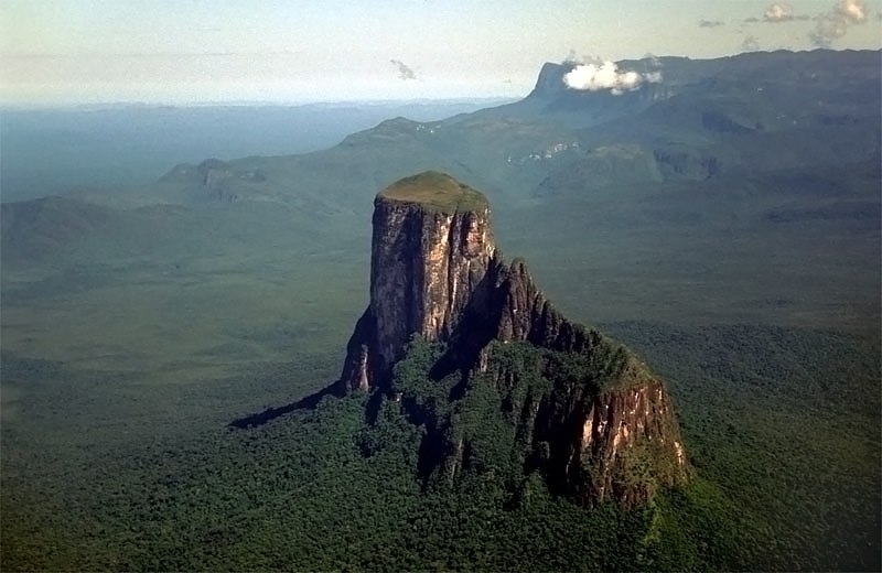 Тепуи. Национальный парк Канайма в Венесуэле 0