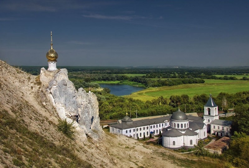 Костомаровский Спасский женский монастырь Костомаровский Спасский женский монастырь