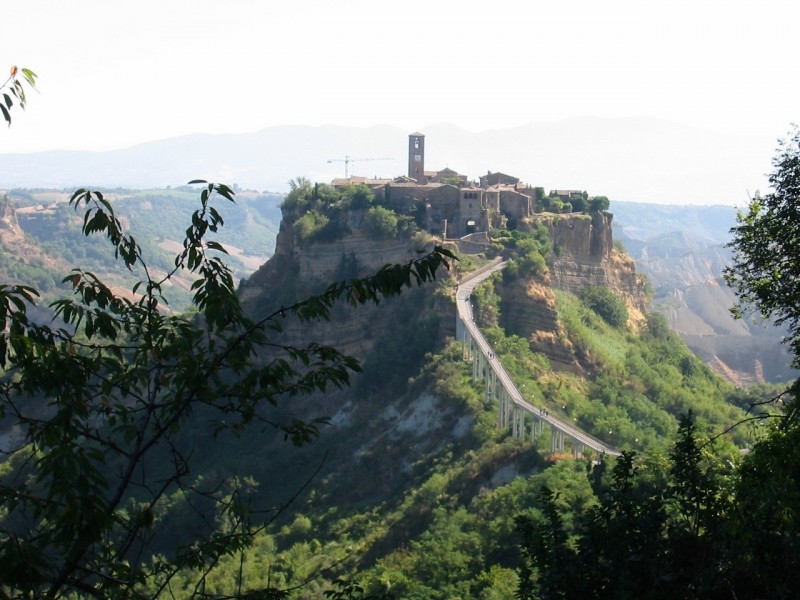 Чивита ди Баньореджо (Civita di Bagnoregio)