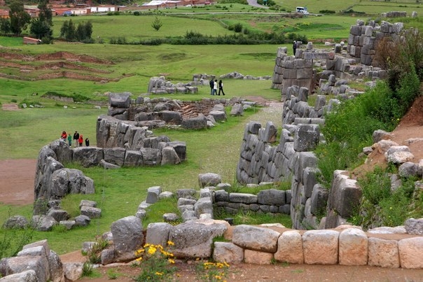 Саксайуаман (Sacsayhuaman), Перу.