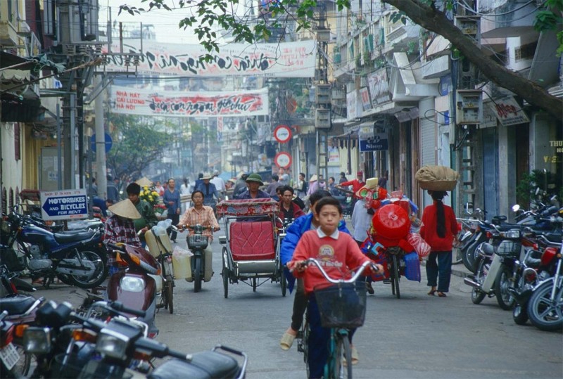 Вьетнам...