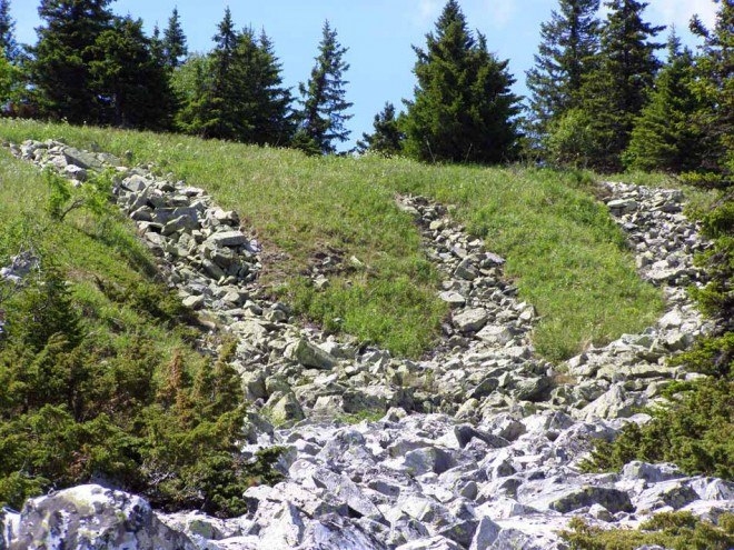 Курумы: Каменные реки Урала, Россия Курумы: Каменные реки Урала, Россия