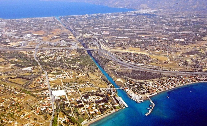 Коринфский канал (Corinth Canal) - самый большой и знаменитый канал в Греции