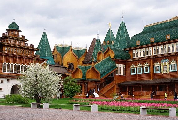 Удивительный дворец в Коломенском