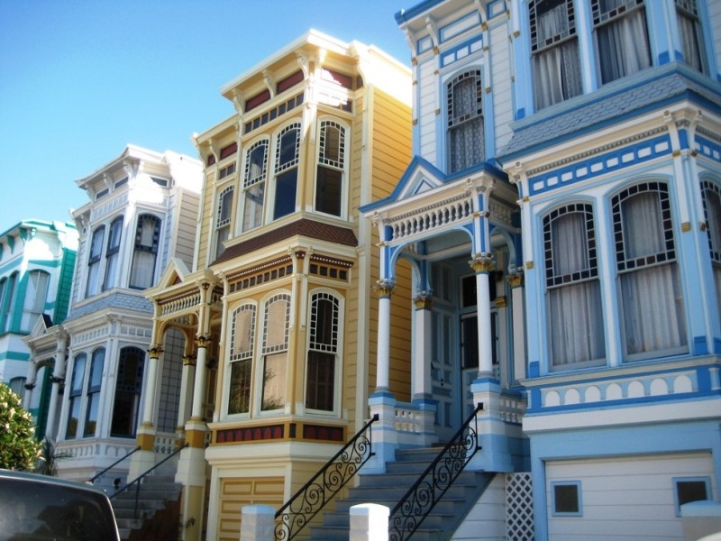 Улица Штайнер в Сан-Франциско с викторианскими домами Painted Ladies Улица Штайнер в Сан-Франциско с викторианскими домами Painted Ladies