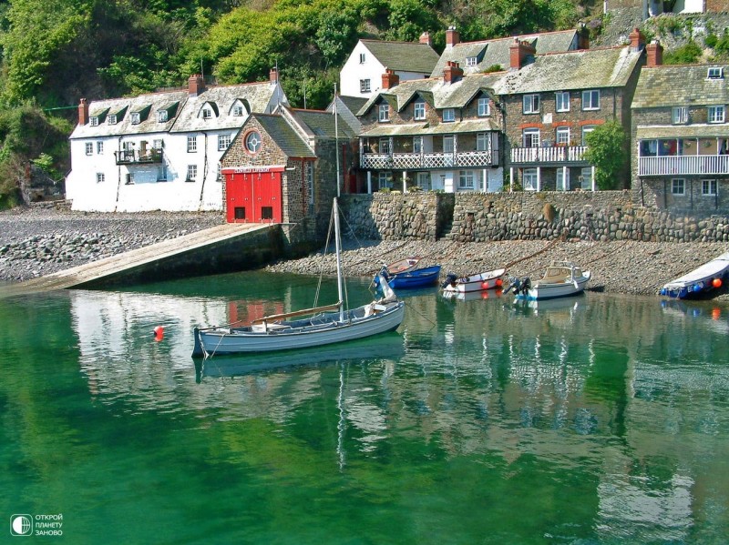 Кловелли (Clovelly) — маленькая рыбацкая деревня. Девон, Англия