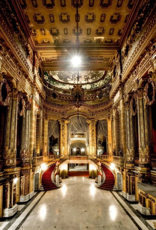 Uptown Theatre, Chicago, США.